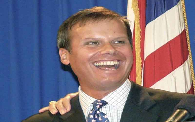  Trump Hires New Attorney for Mar-a-Lago Case