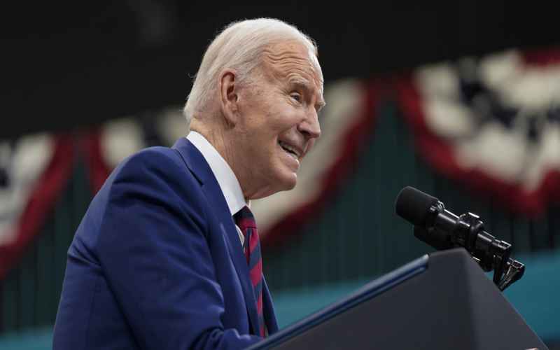  Biden Baffled in Tampa: Confuses Woman With Man, Accidentally Tells Truth on Himself in Funny Gaffe