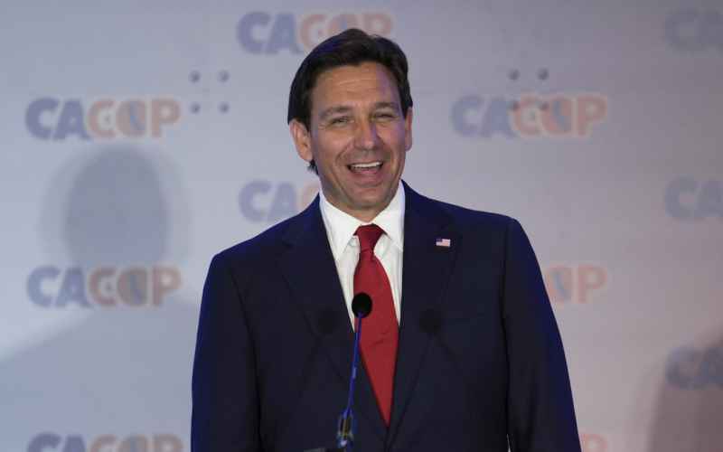  Ron DeSantis Emasculates Snotty Reporter Over ‘Gender-Affirming Care’ for Children