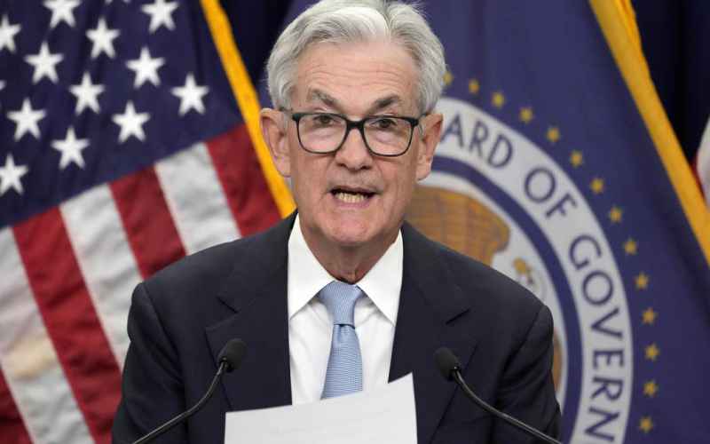  Fed Chief Powell Drops Biden Economics Team in a Sly Remark on May Jobs Report
