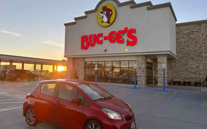  Everything’s Bigger: 75,000 Square Foot Buc-ee’s Opens in Texas