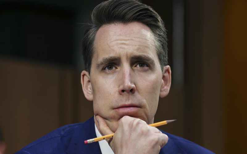  Josh Hawley Grills Boeing CEO Dave Calhoun