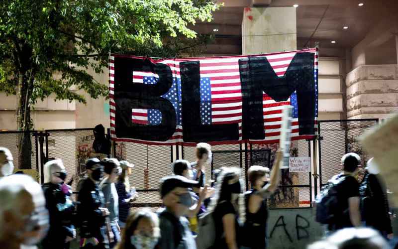  Black Lives Matter Calls DNC ‘Hypocrites’ Trying to ‘Manipulate Black Voters by