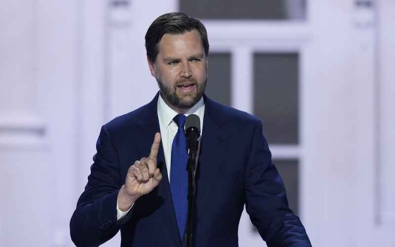  JD Vance Unleashes on VP Harris, As Trump-Vance Rally Starts in Michigan