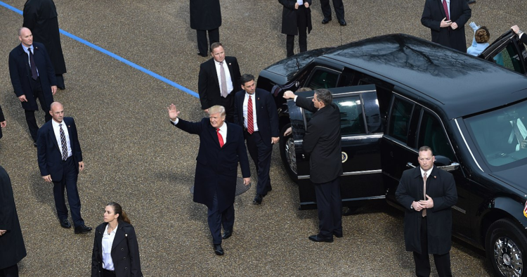 Female Secret Service Agent on Trump’s Detail Allegedly Left Post to Breastfeed Child