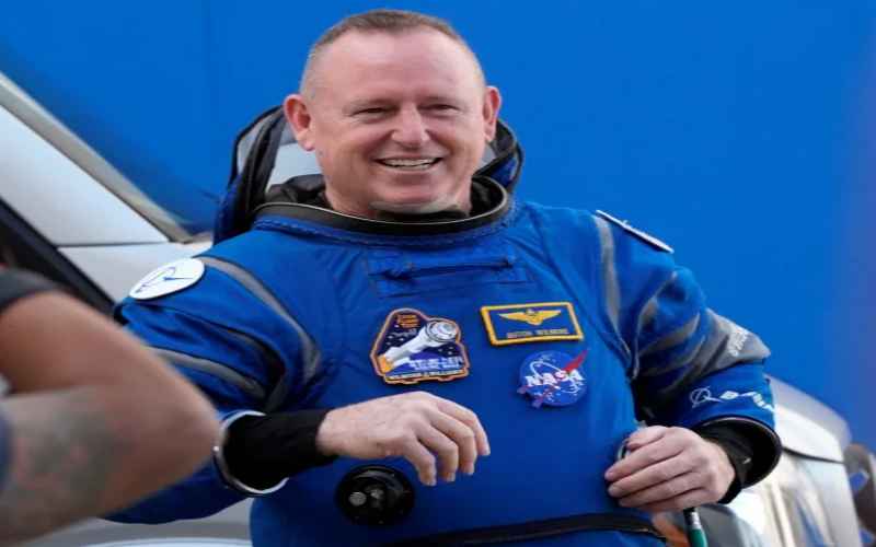  Pastor Bradley to Newsmax. Astronaut Show of Faith an Important Message