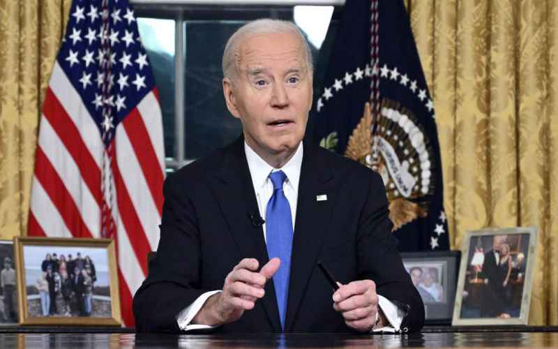  White House Aides Had a ‘Death Pool’ Plan for Biden, Led Him Around With Neon Tape