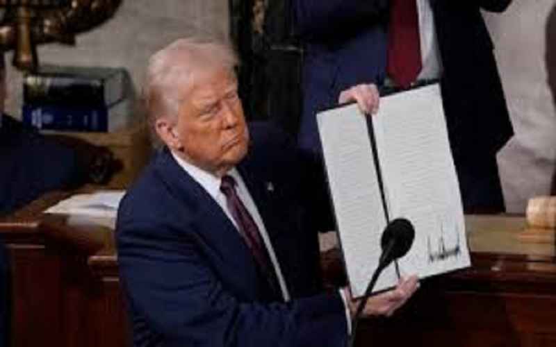 Judge Blocks Trump From Deporting Venezuelan Criminal Migrants