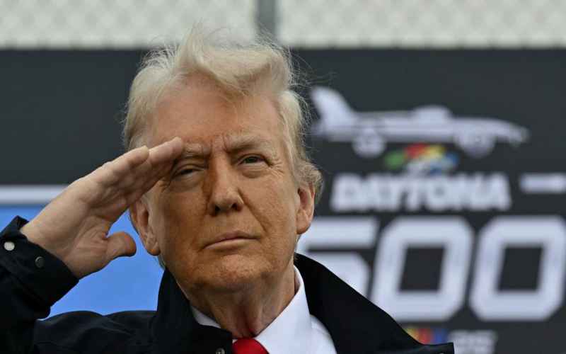  Trump Weighs In on Kennedy and Epstein Files — Gives Big Update