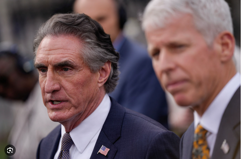 Trump Admin Moves to Expand Drilling in Alaska