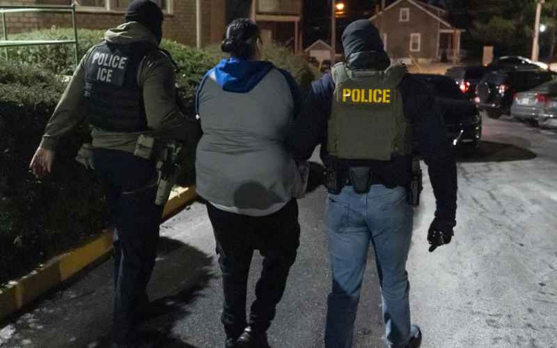  Boston DA Threatens ICE Officer With Contempt Charge, Gets Slam-Dunked