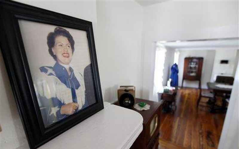  60 Years After Her Death, a New Album Is Coming out From Patsy Cline