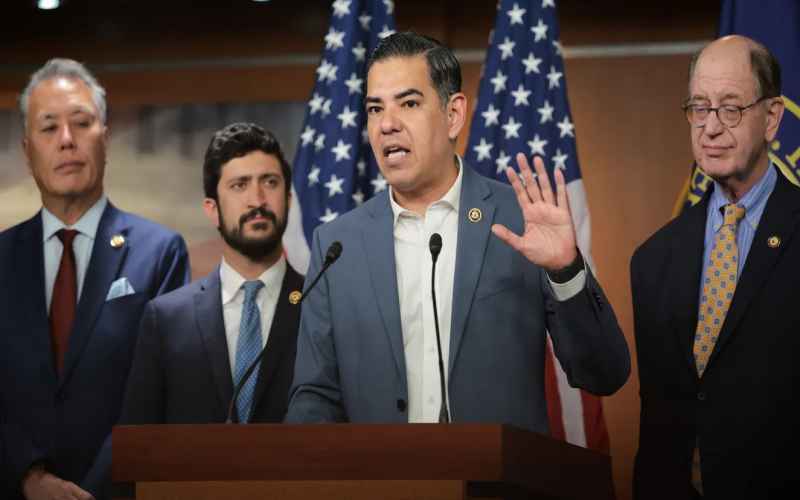  House Dems Request Official Delegation to El Salvador