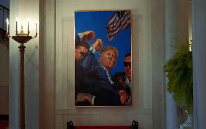  WH Moves Obama Portrait for Trump Raised-Fist Painting