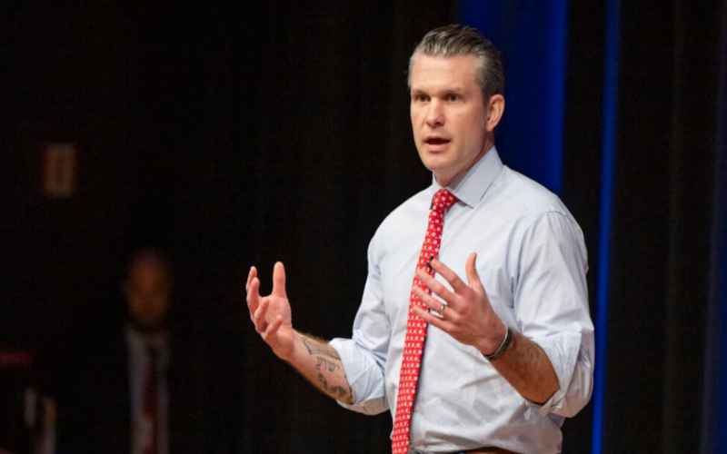  Pete Hegseth Slashes $5.1B in ‘Non-Essential’ Pentagon Contracts