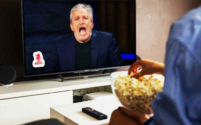  Jon Stewart Beclowns Himself Into Next Week, Calls Trump’s Bid
