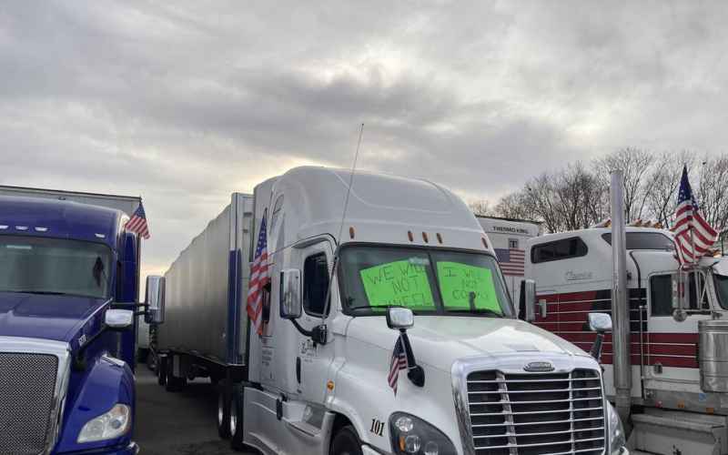  Trump to Sign Executive Order Ensuring Truckers Are Fluent in America’s Official Language English
