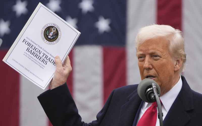  Noted Reagan Economist Says There’s a ‘Win-Win Exit Strategy’