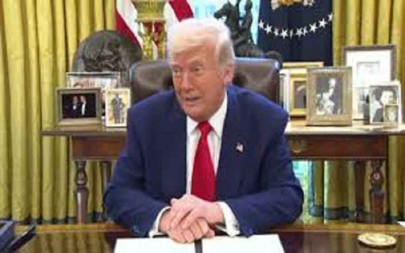  Trump Pledges to ‘Make America’s Showers Great Again’