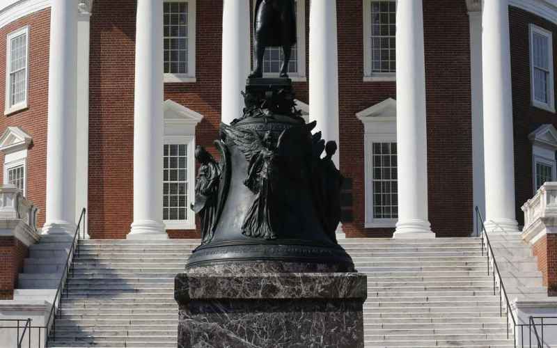  ‘Tasteless’ NYC Tears Down Statue Of Thomas Jefferson
